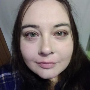 Meet your Posher, Gloria